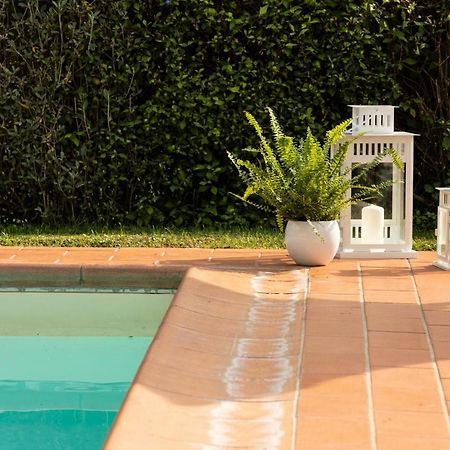 לוקה Casetta Di Butia, Appartamento Iris מראה חיצוני תמונה